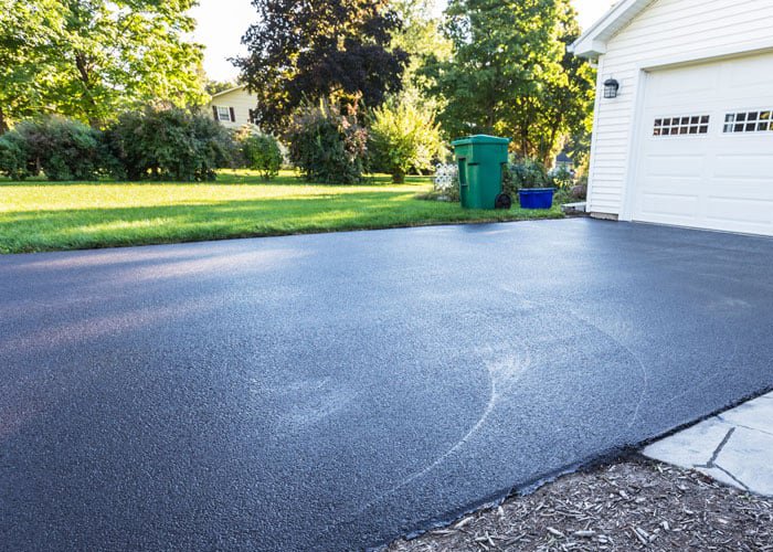asphalt-driveway-smooth_finish